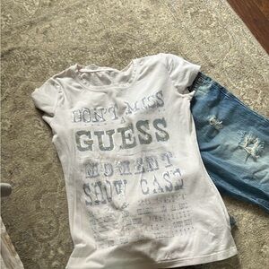 Guess White Graphic T-Shirt